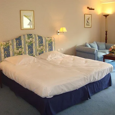 Chateau De Limelette