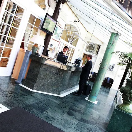 Chateau De Limelette