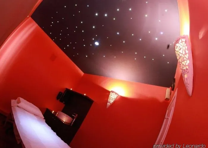 Hotel Chateau De Limelette 4*