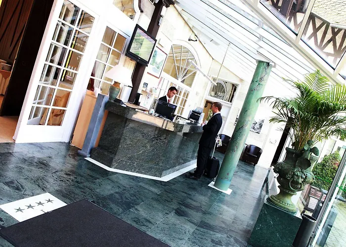 Chateau De Limelette