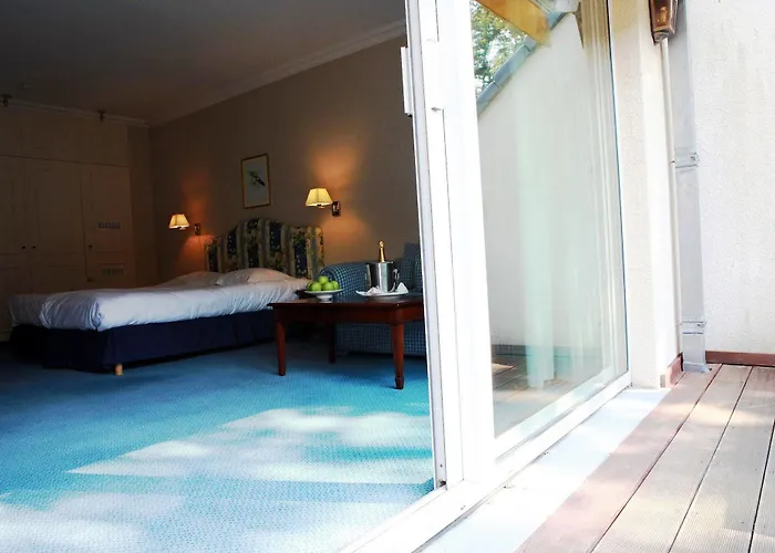 Chateau De Limelette 4*