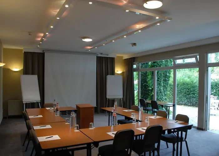 Chateau De Limelette 4*